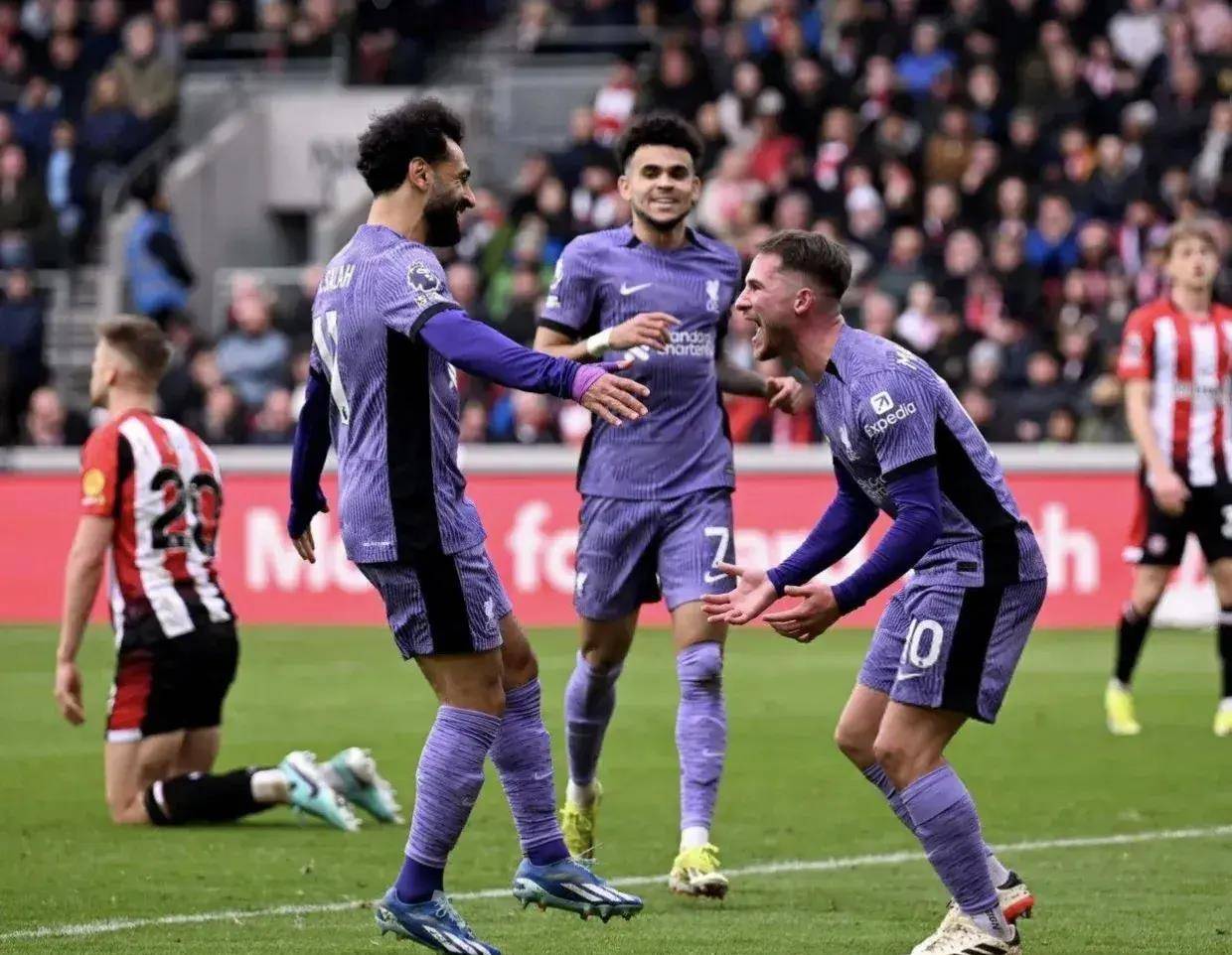 九游体育-穆古鲁扎焦点对战，萨拉赫与80激战湖人分钟，表现优异胜负难料！再创辉煌时刻的简单介绍